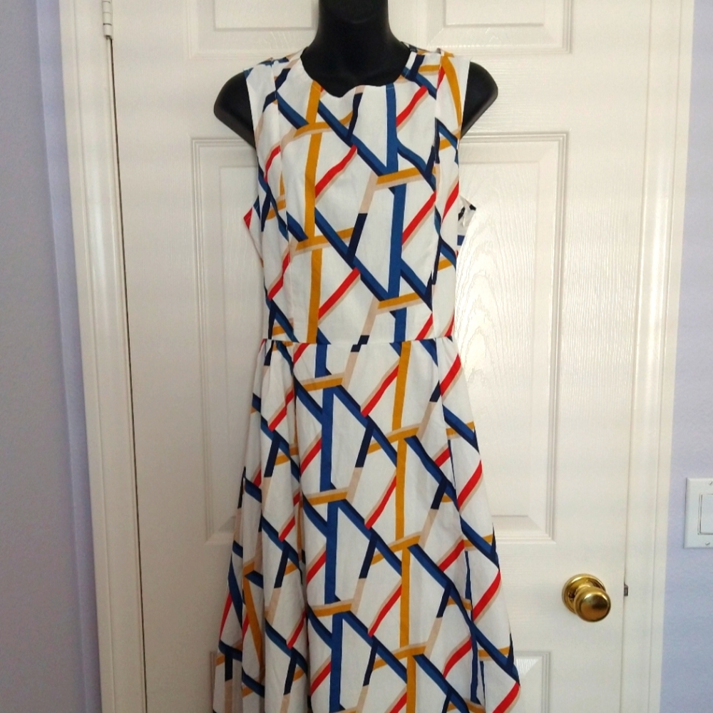 NWT TeeBerry & Weave Midi Dress with Criss Cross Cut Out Back Detail - Picture 1 of 5